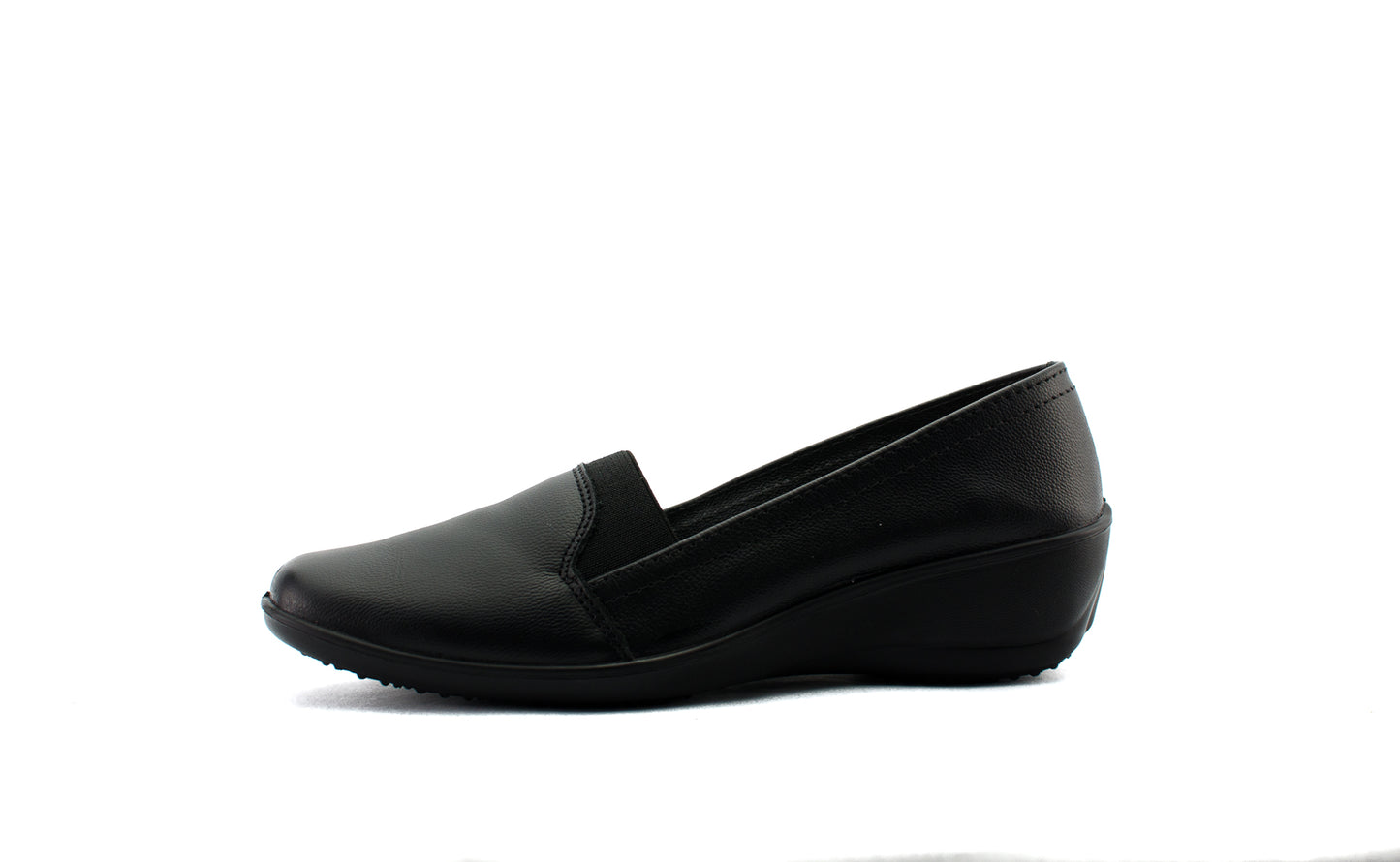 Claudia - 33613