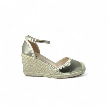 Fabiola  - W26208