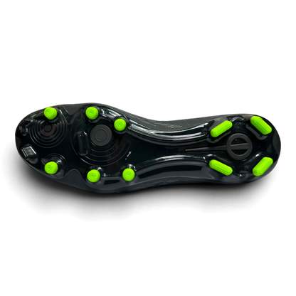 Tacos Turbo de fútbol 
para hombre - H26615